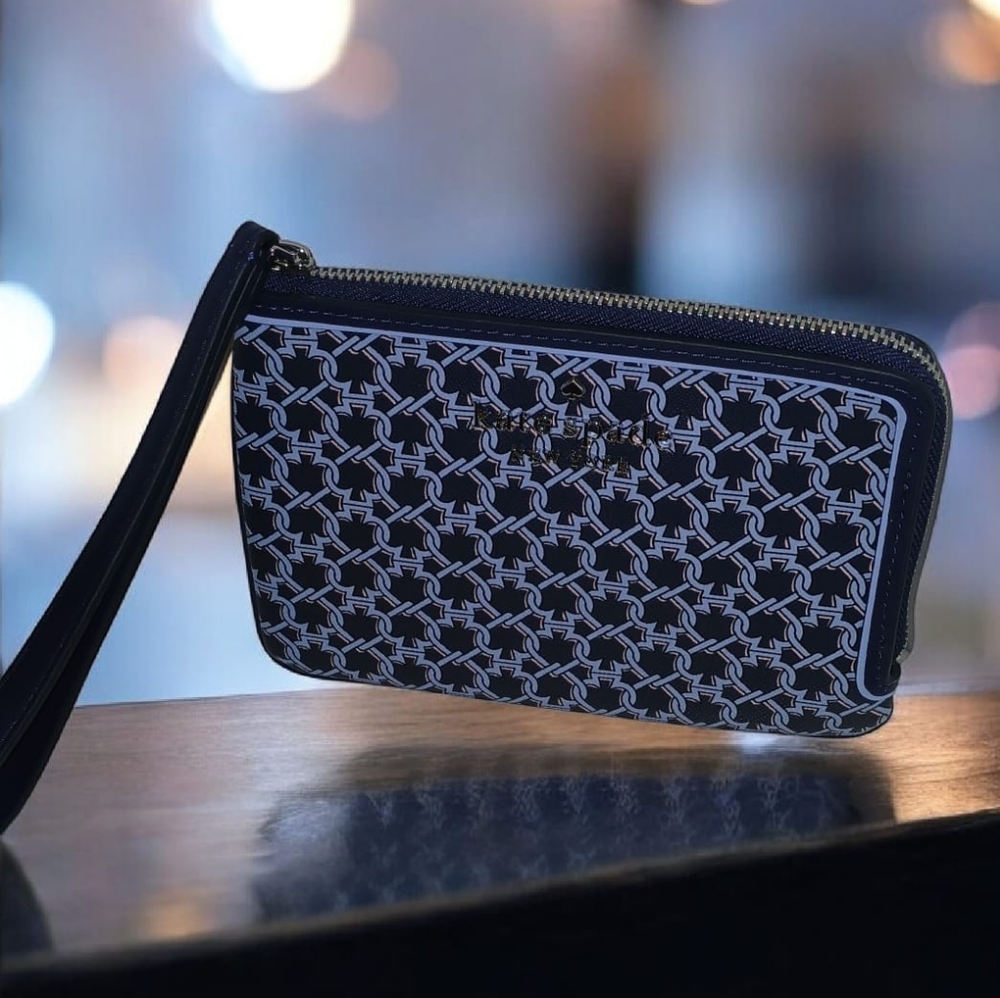 Kate Spade L-zip Wristlet